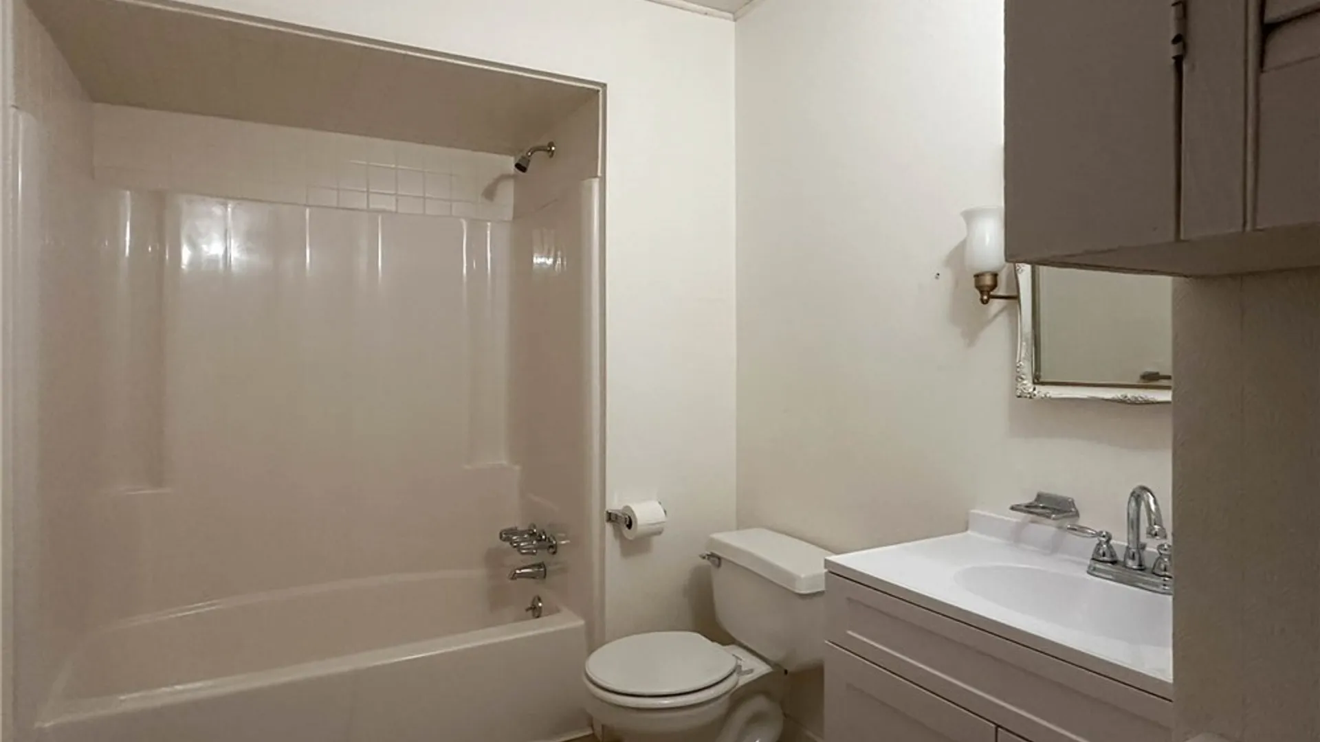 Property at 821 Floyd Avenue, Rome, NY 13440 9