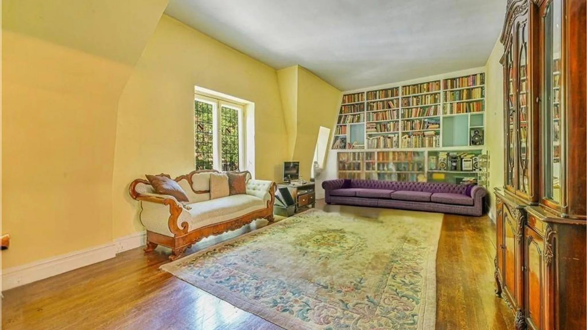 Property at 860 Union St, Brooklyn, NY 11215 7