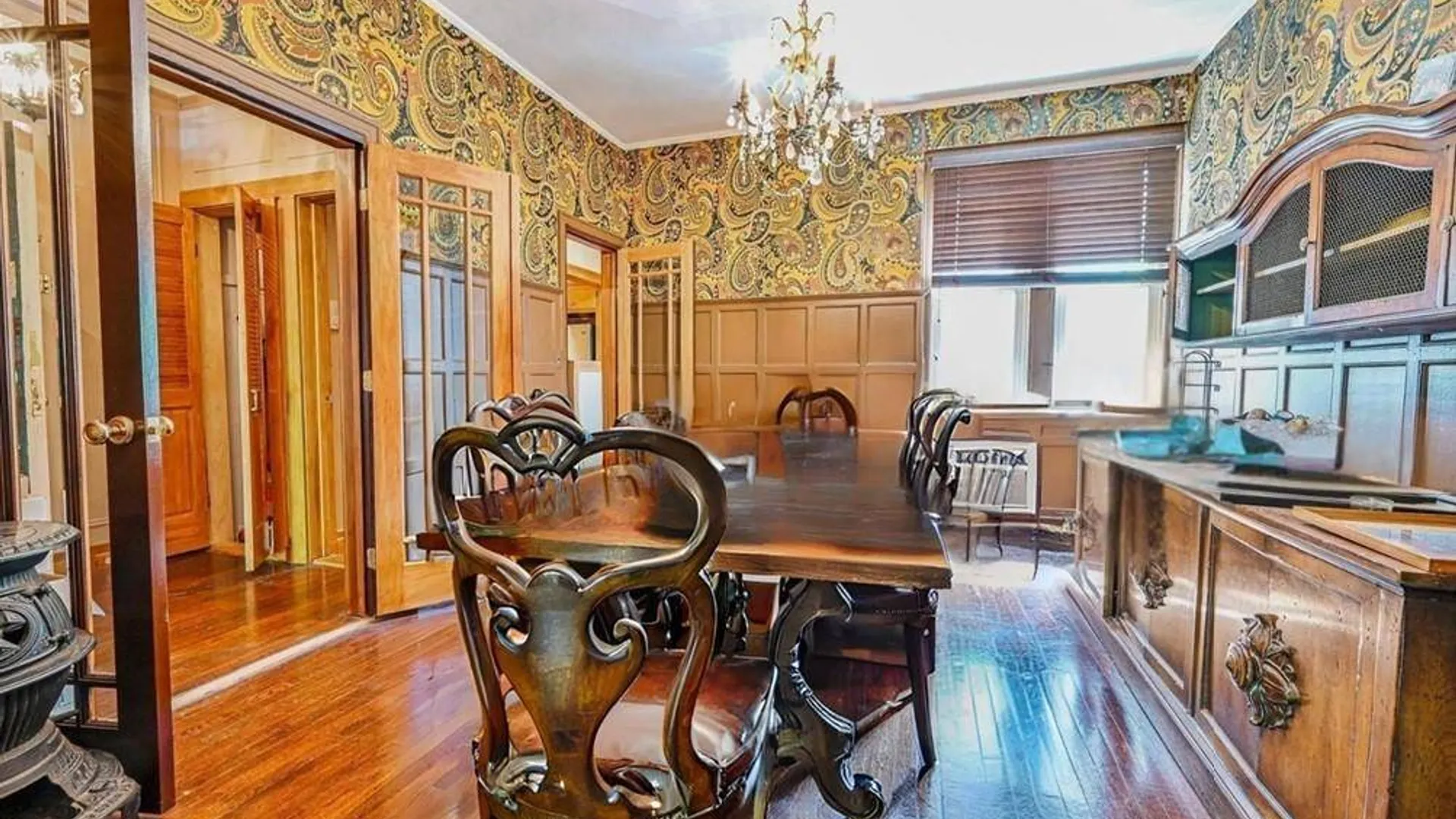 Property at 860 Union St, Brooklyn, NY 11215 8