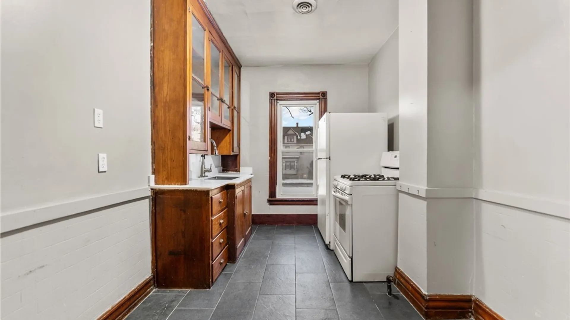 Property at 2322 Seneca Street, Buffalo, NY 14210 12