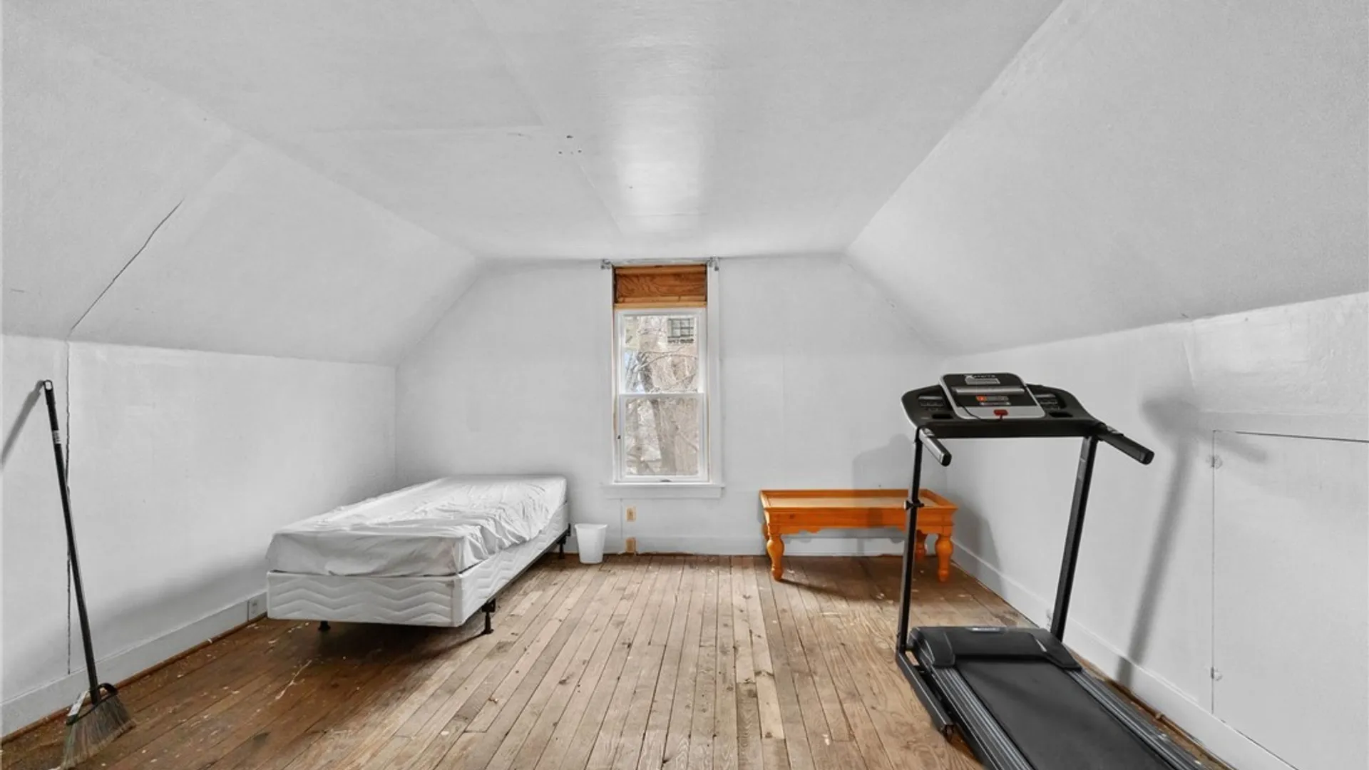 Property at 2322 Seneca Street, Buffalo, NY 14210 28