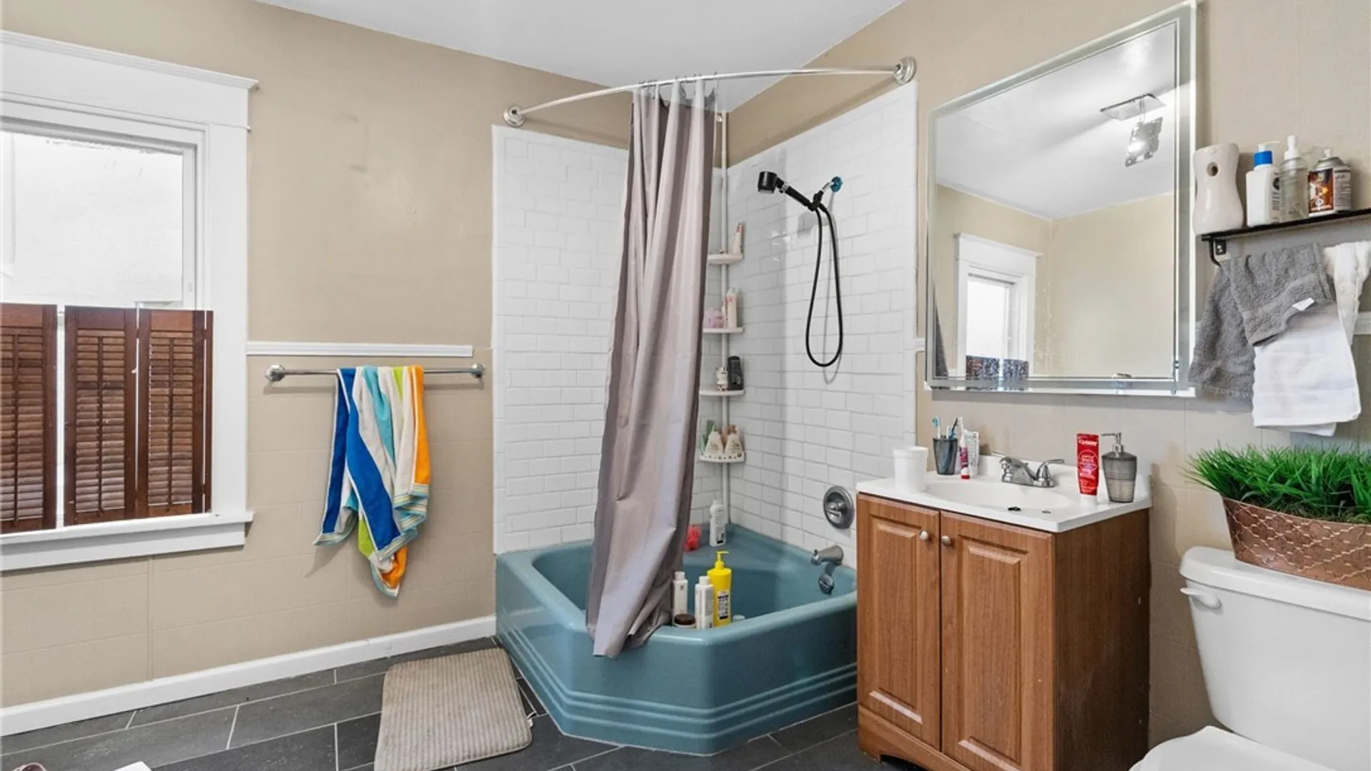 Property at 2322 Seneca Street, Buffalo, NY 14210 29