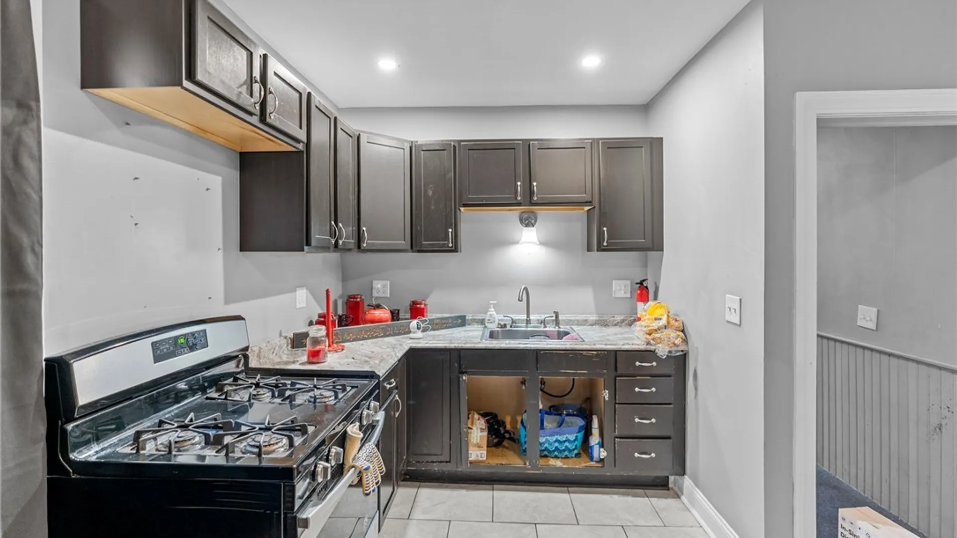 Property at 1890 Seneca Street, Buffalo, NY 14210 9