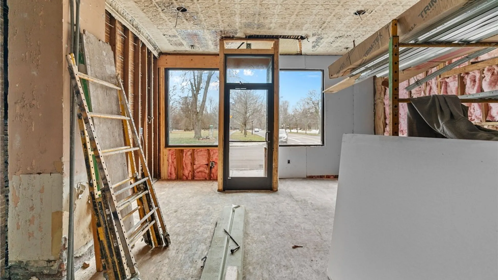 Property at 2346 Seneca Street, Buffalo, NY 14210 27