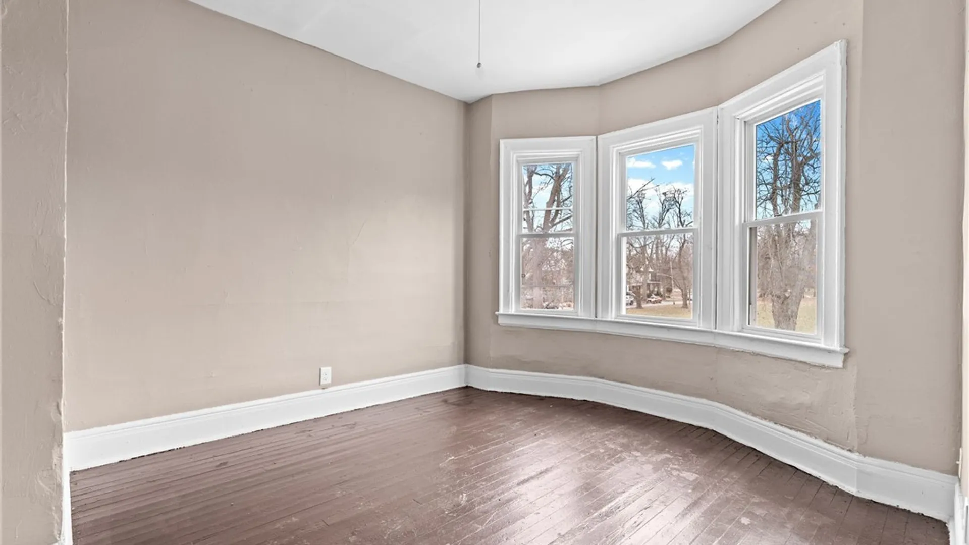 Property at 2342 Seneca Street, Buffalo, NY 14210 9