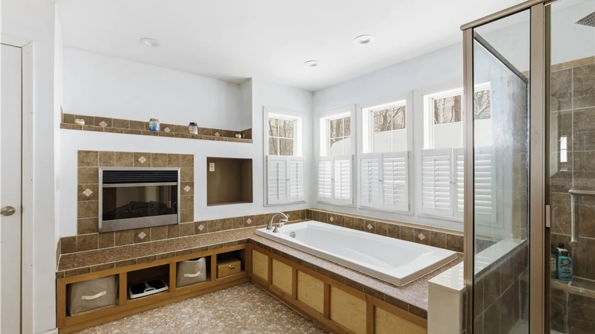 Property at 14 1st Avenue, Constantia, NY 13044 25