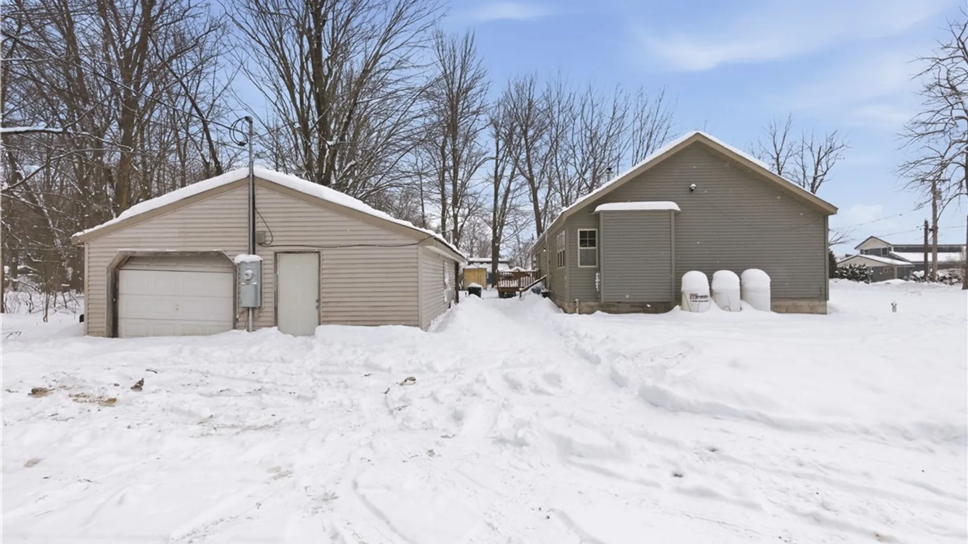 Property at 14 1st Avenue, Constantia, NY 13044 34