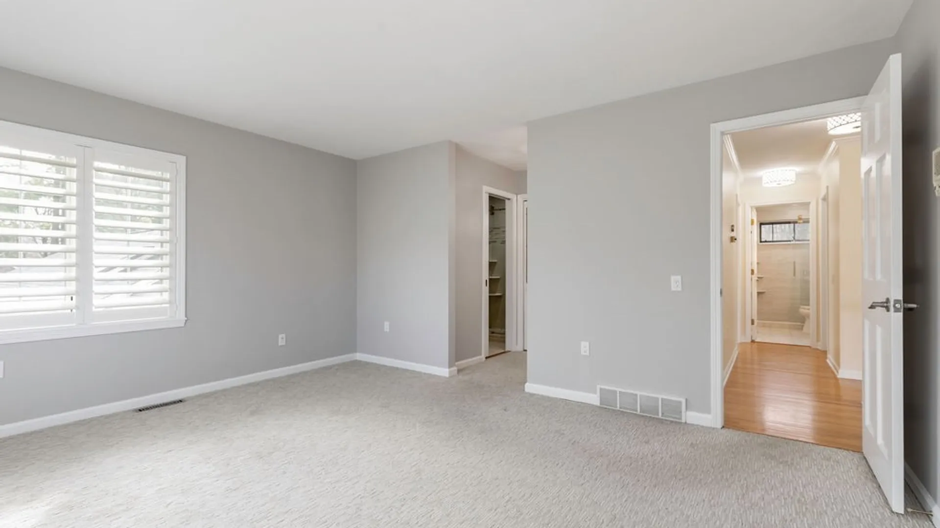 Property at 7111 Thorntree Hill Drive, DeWitt, NY 13066 31