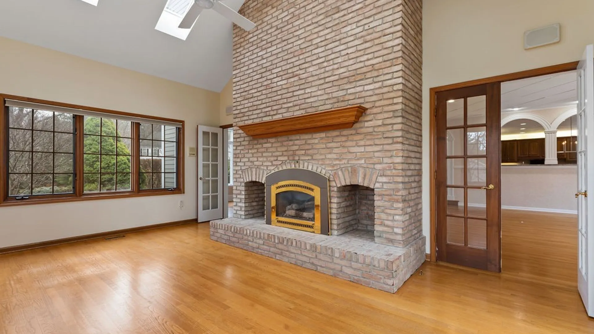 Property at 7111 Thorntree Hill Drive, DeWitt, NY 13066 5