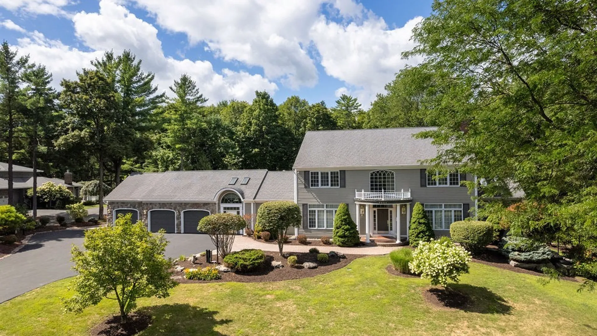 Property at 7111 Thorntree Hill Drive, DeWitt, NY 13066 50