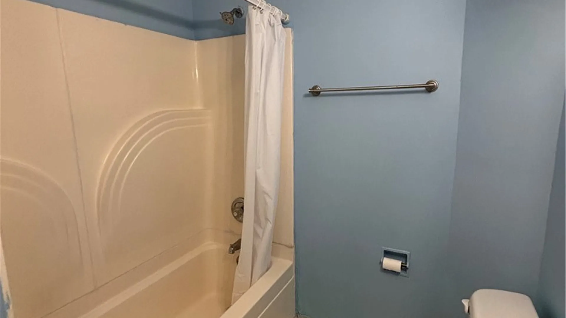 Property at 729 Church Street, Elmira City, NY 14905 8