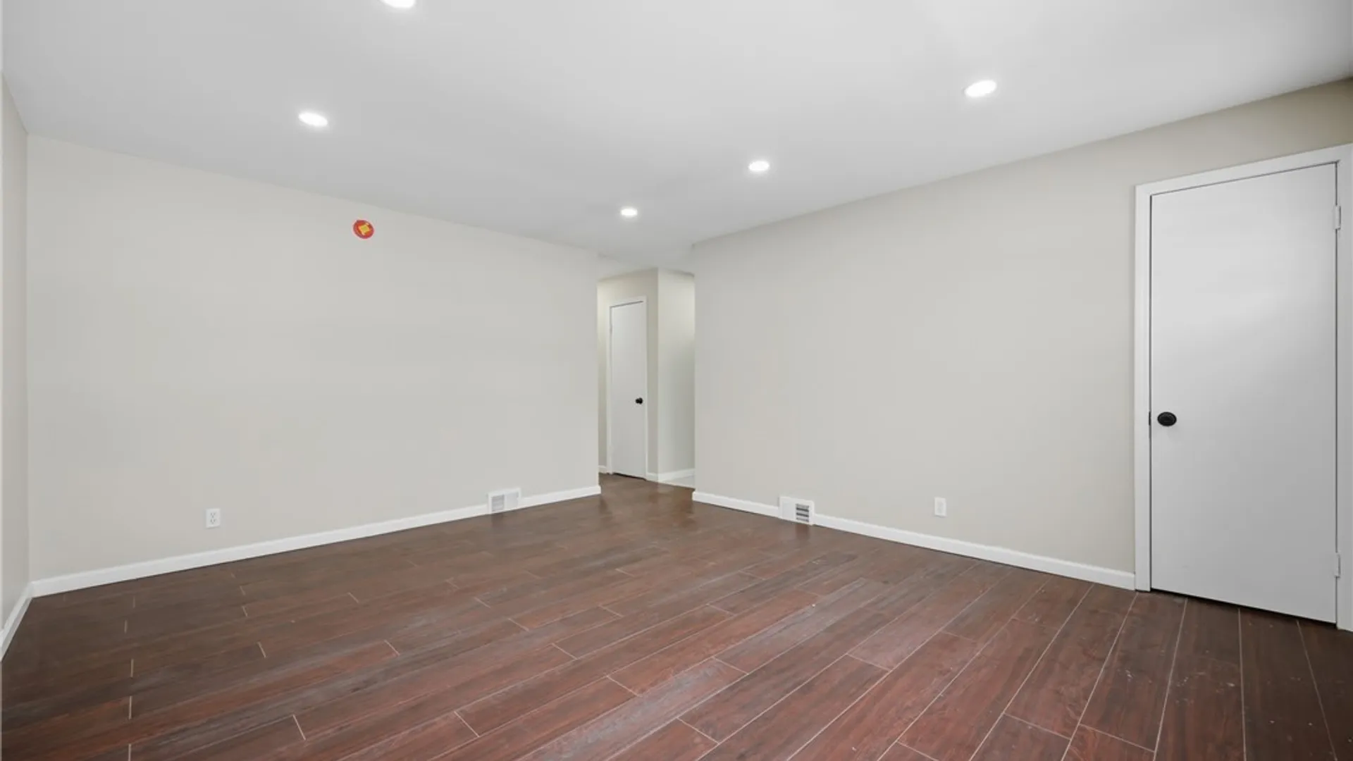 Property at 657 72nd Street, Niagara Falls, NY 14304 6