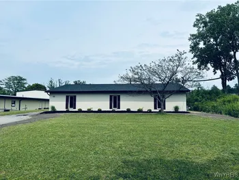 Property at 105 Mid County Drive, Orchard Park, NY 14127