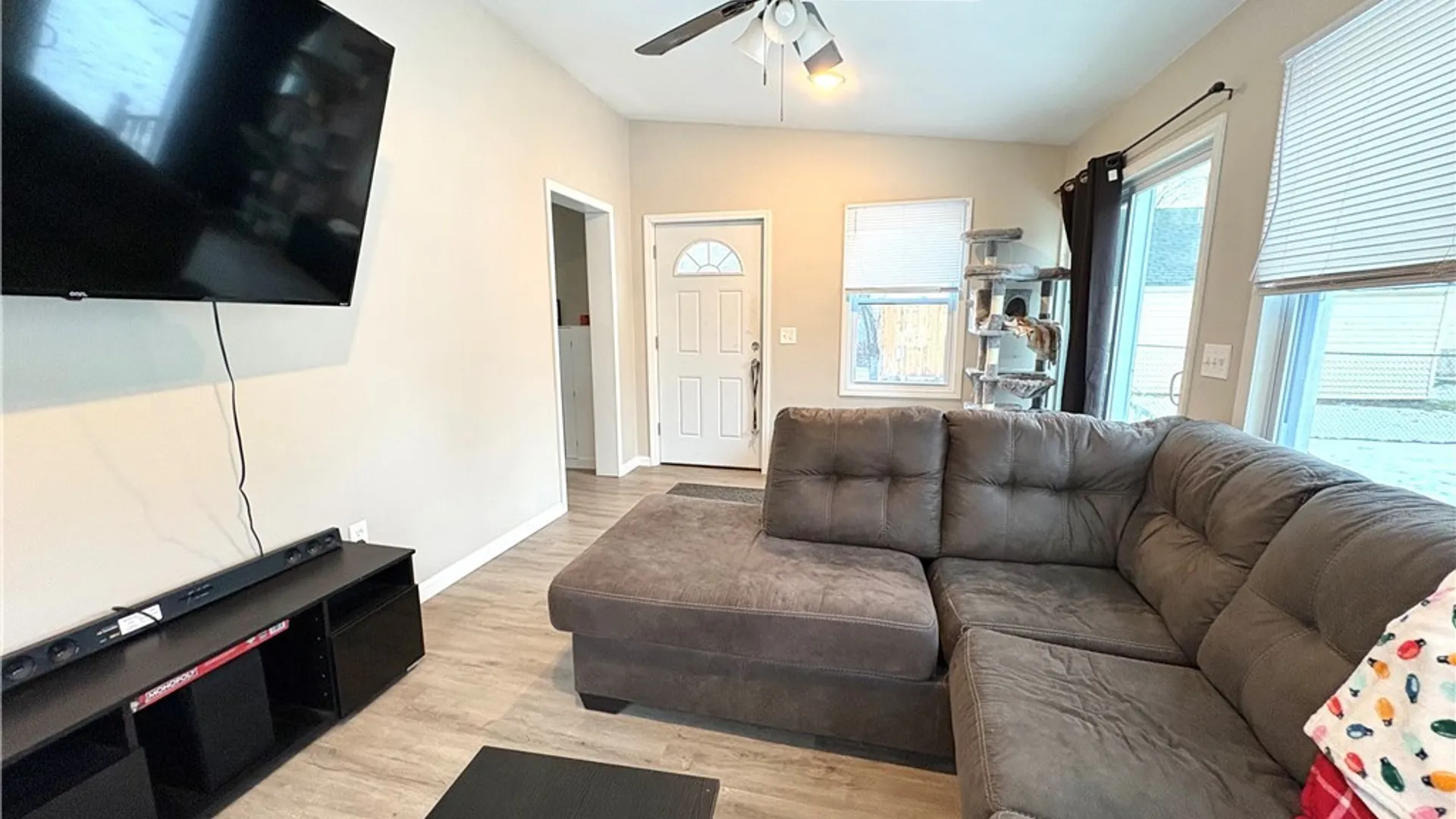 Property at 48 Augustus Street, Auburn, NY 13021 13