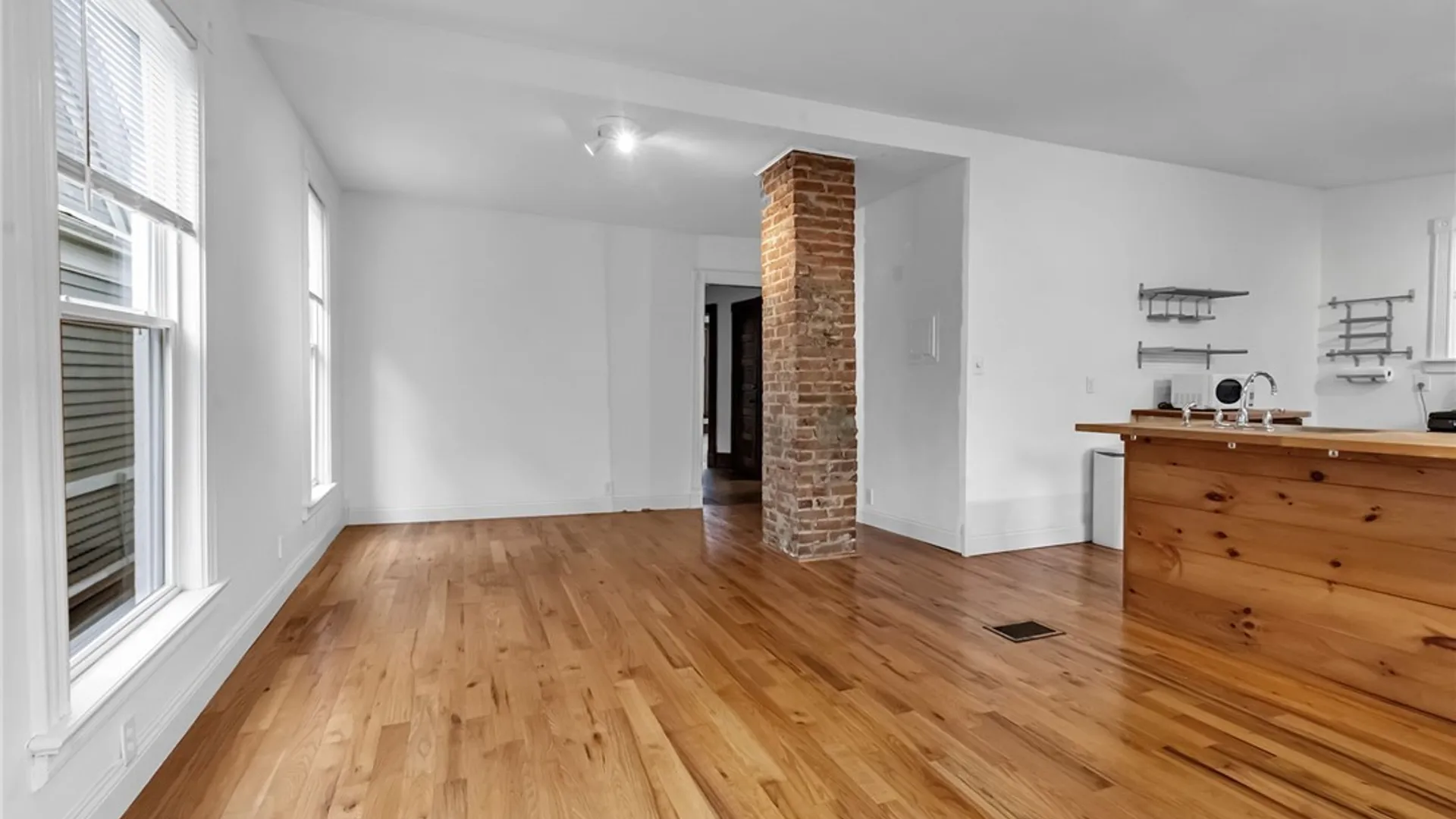 Property at 575 Upper Auburn Avenue, Buffalo, NY 14222 7