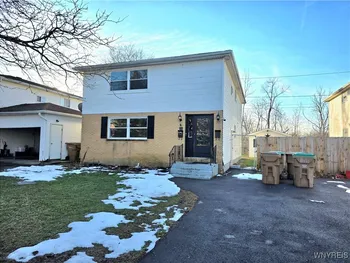 50 Strasbourg Drive, Cheektowaga, NY 14227
