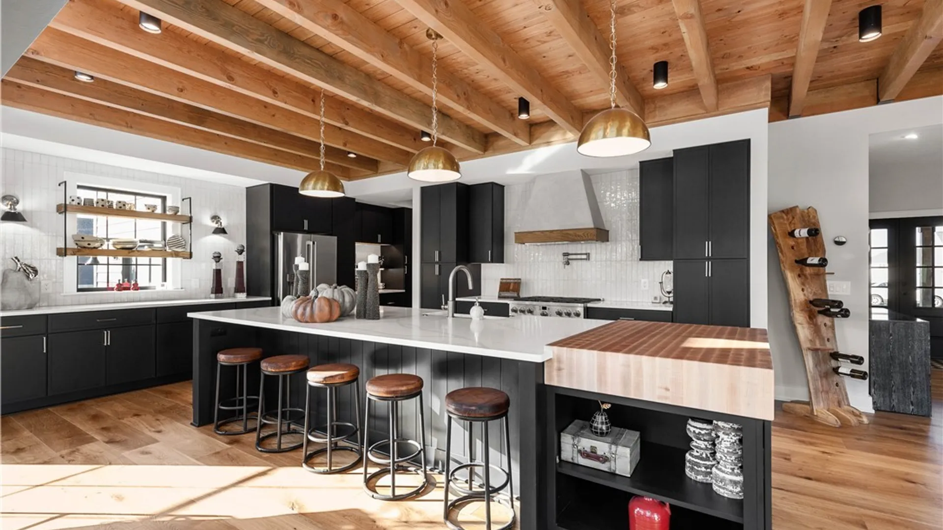 Property at 7101 Kittiwake Run, Manlius, NY 13104 11