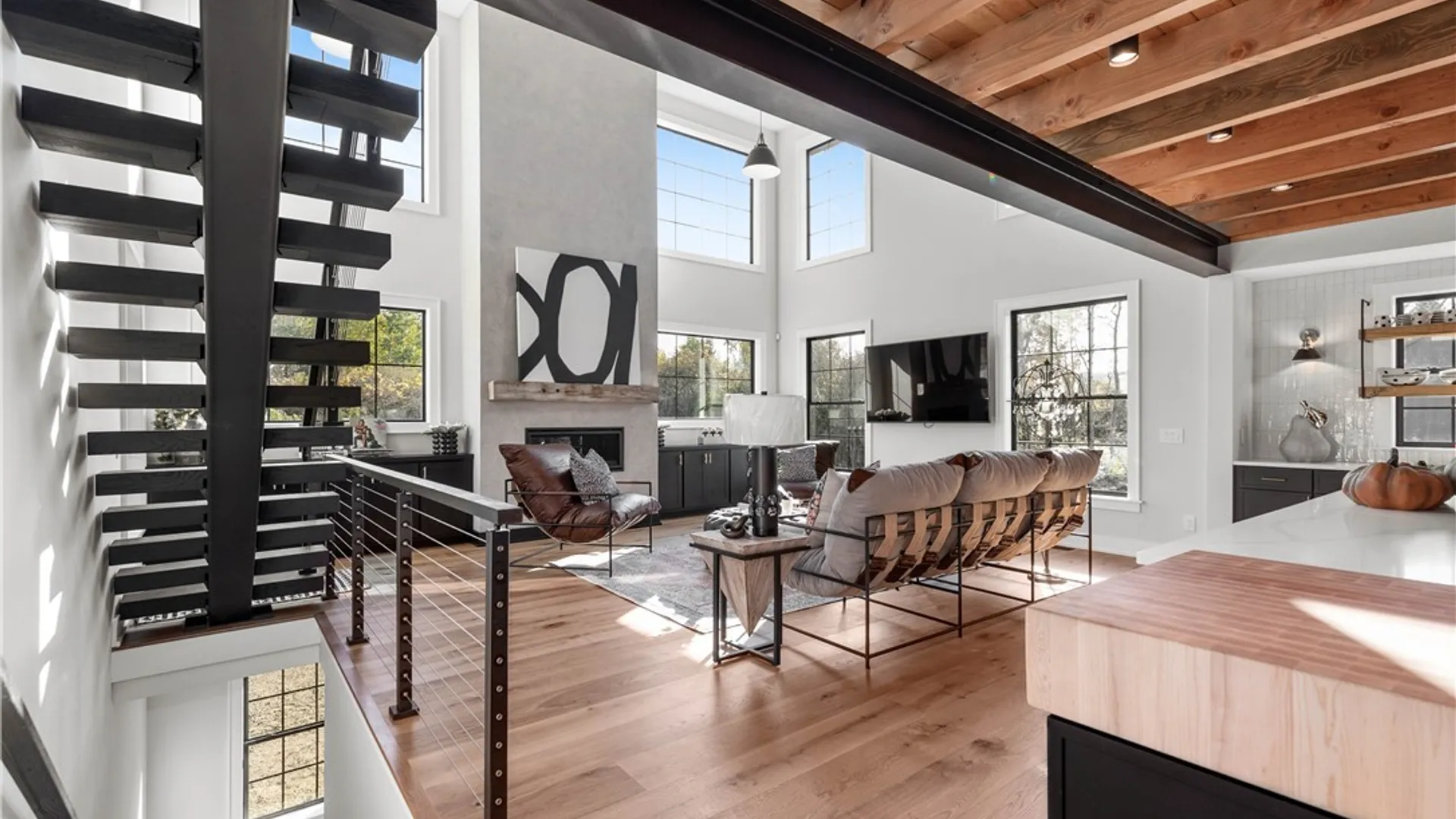 Property at 7101 Kittiwake Run, Manlius, NY 13104 14