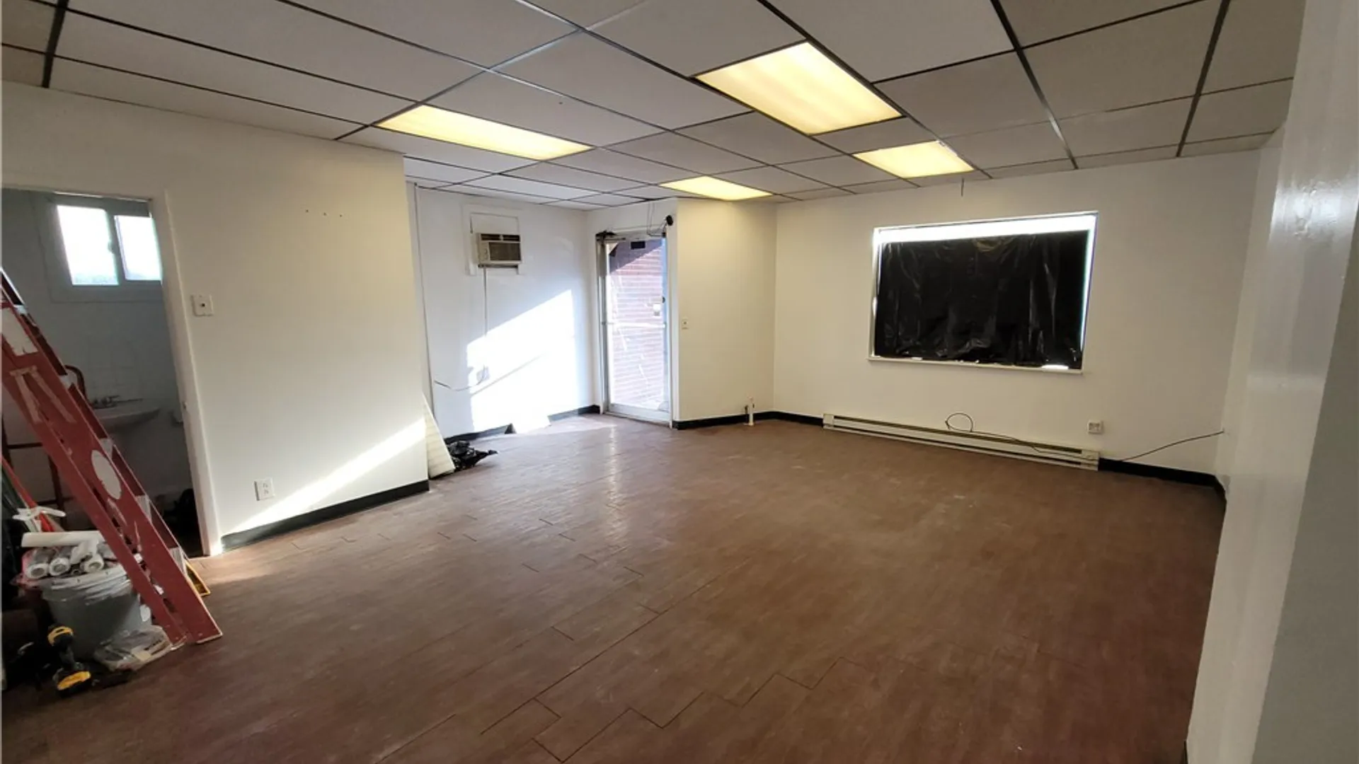 Property at 2510 Pine Avenue, Niagara Falls, NY 14301 3