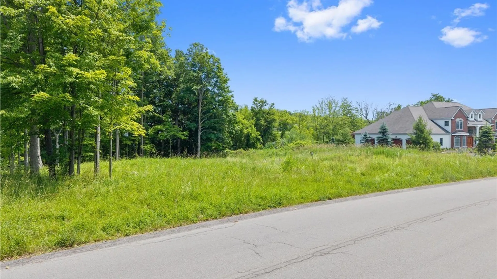 Property at 7103 Kittiwake Run, Manlius, NY 13104 3