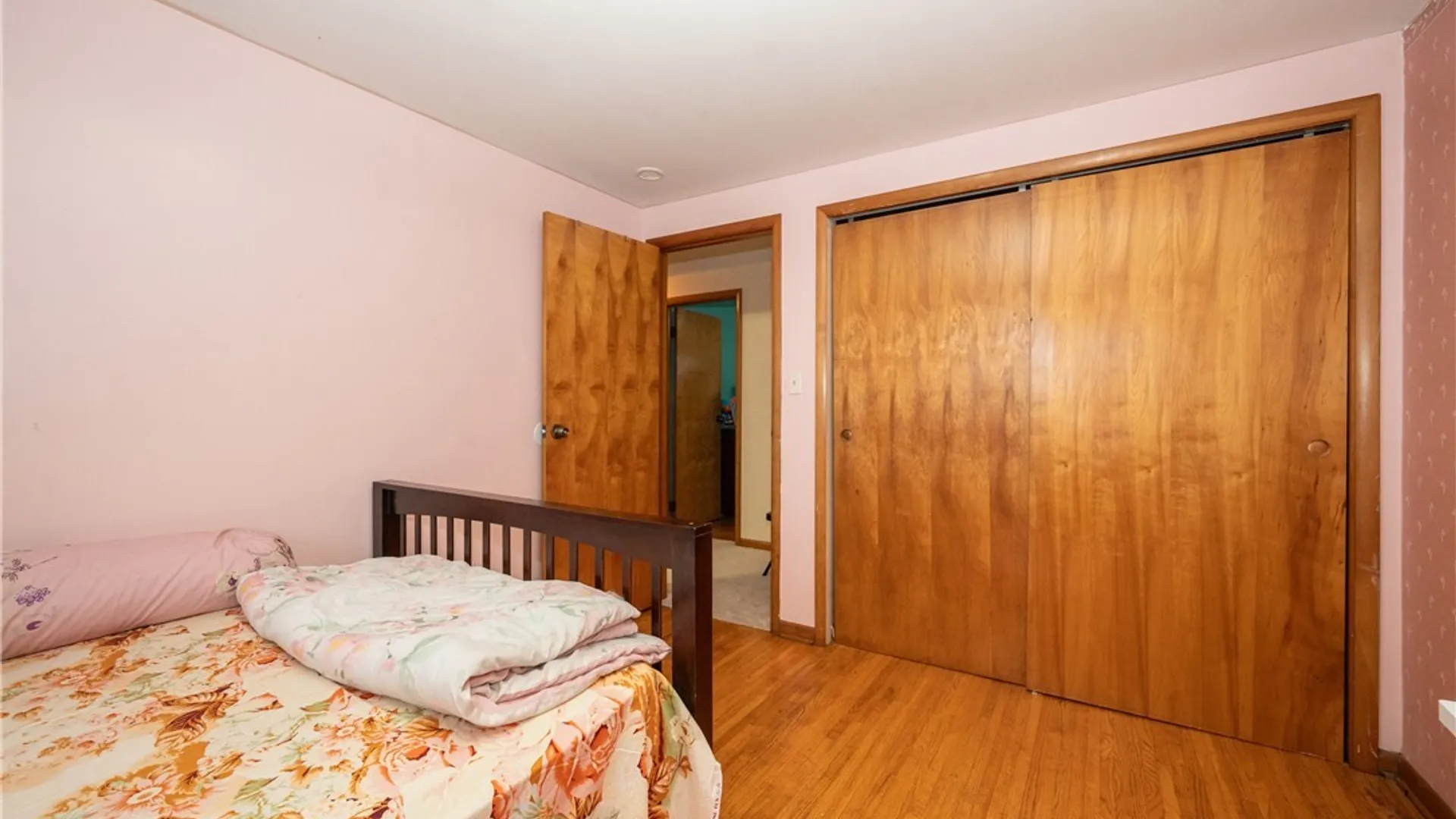 Property at 75 Fairoaks Lane, Cheektowaga, NY 14227 31