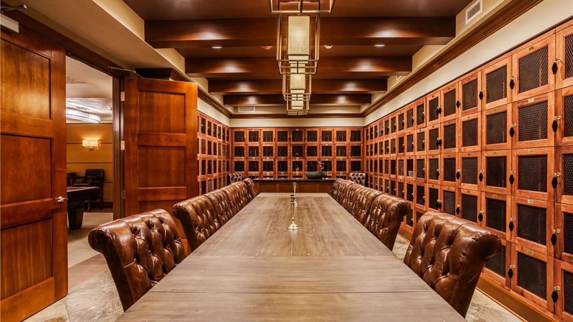 Property at 251 Bretlyn Cir, Brighton, NY 14618 31