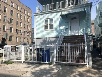 Property at 4222 Carpenter Ave, Bronx, NY 10466