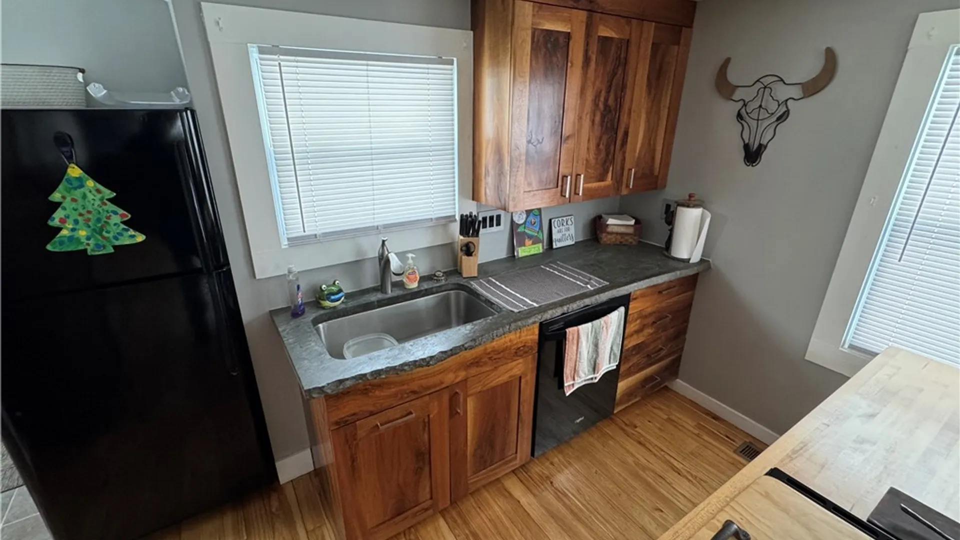 Property at 9646 River Road, Marcy, NY 13403 4