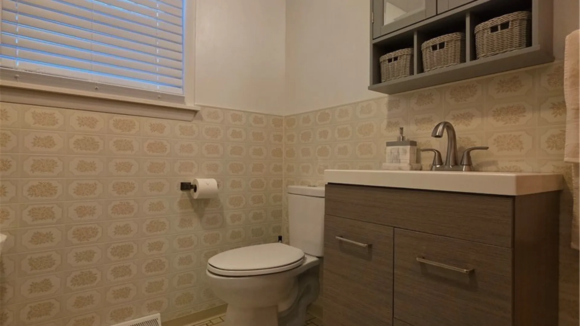 Property at 515 Locust Drive, Utica, NY 13502 29