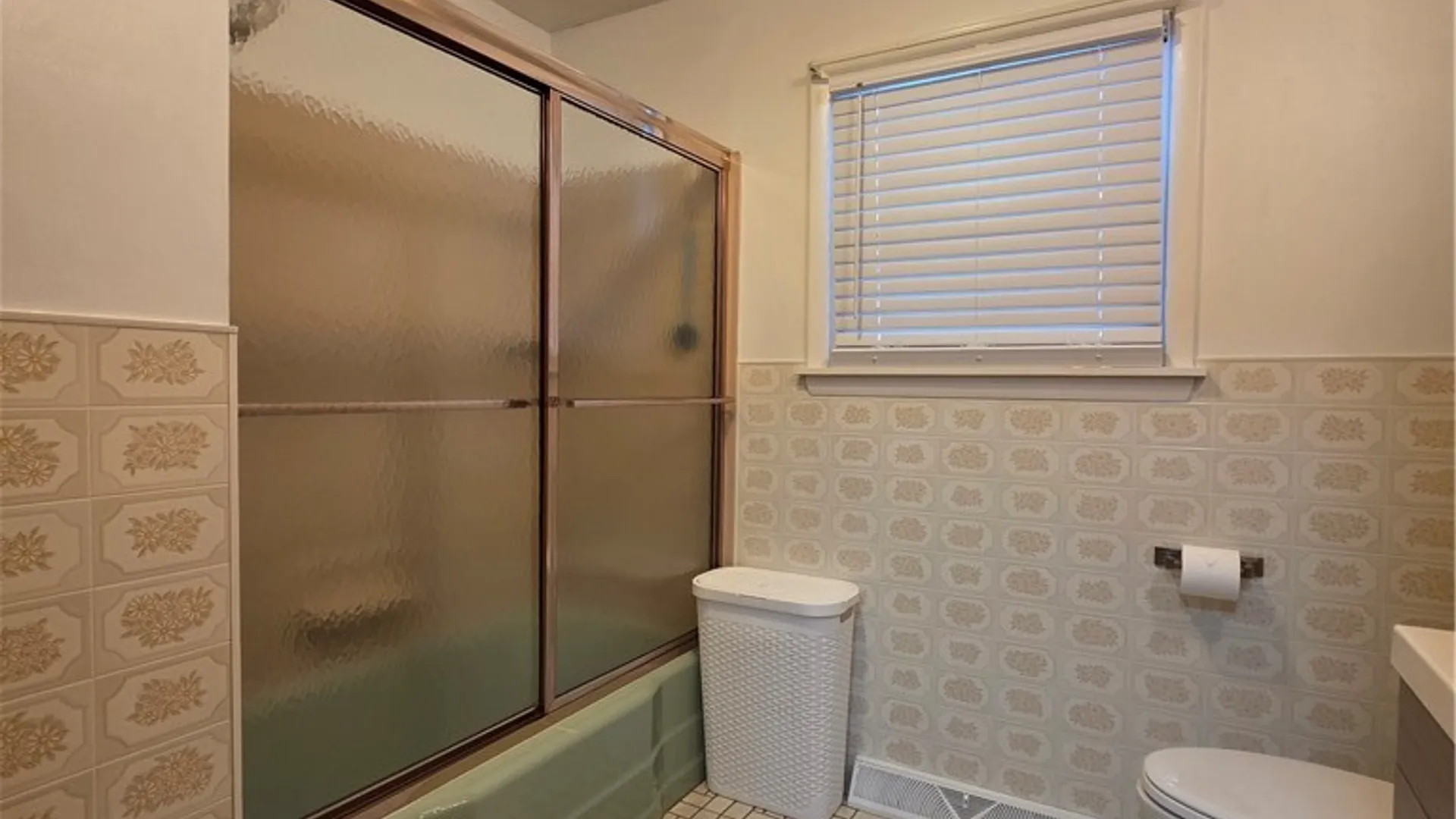 Property at 515 Locust Drive, Utica, NY 13502 30