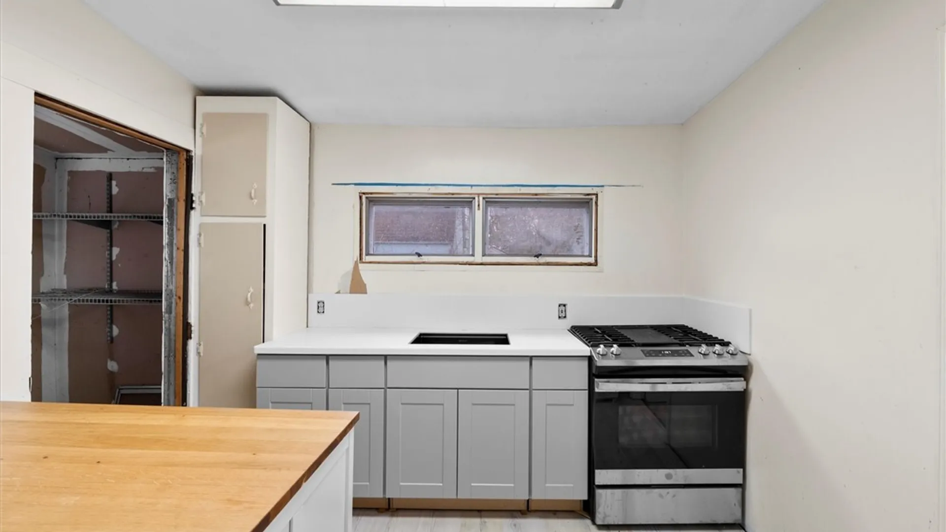 Property at 203 Mccool Avenue, DeWitt, NY 13057 18