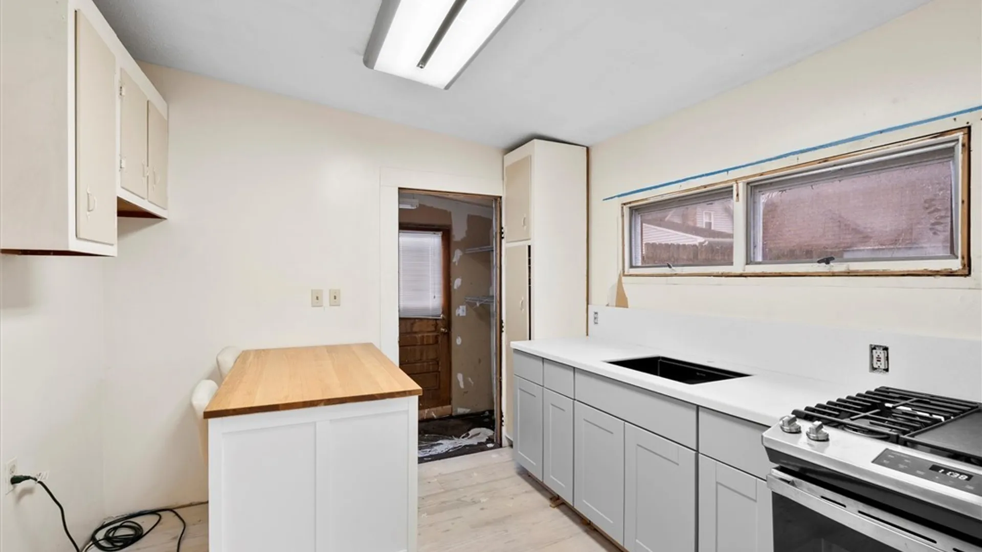 Property at 203 Mccool Avenue, DeWitt, NY 13057 19