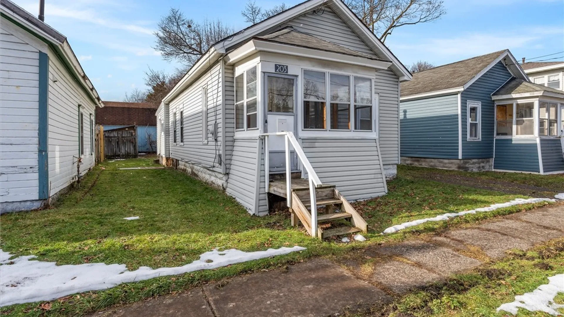 Property at 203 Mccool Avenue, DeWitt, NY 13057 4
