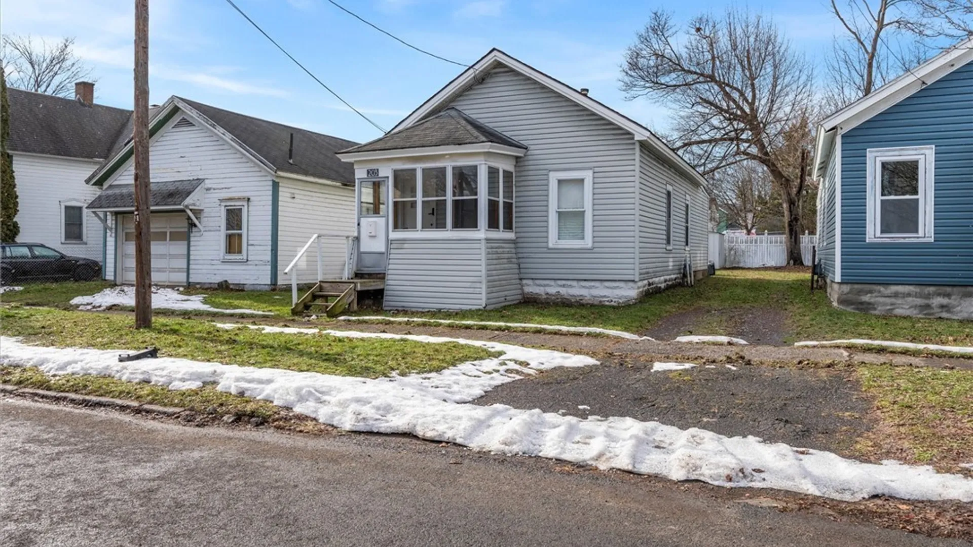 Property at 203 Mccool Avenue, DeWitt, NY 13057 5