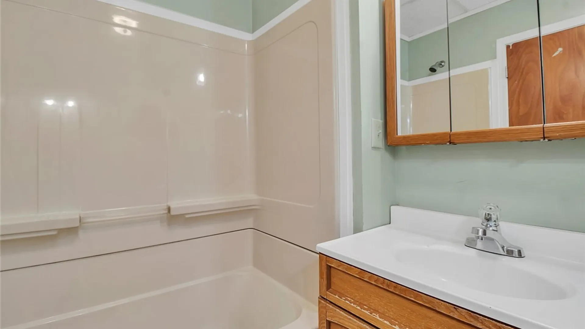 Property at 64 Clay Street, Buffalo, NY 14207 44