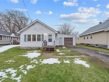 Property at 302 Richfield Boulevard, Salina, NY 13211