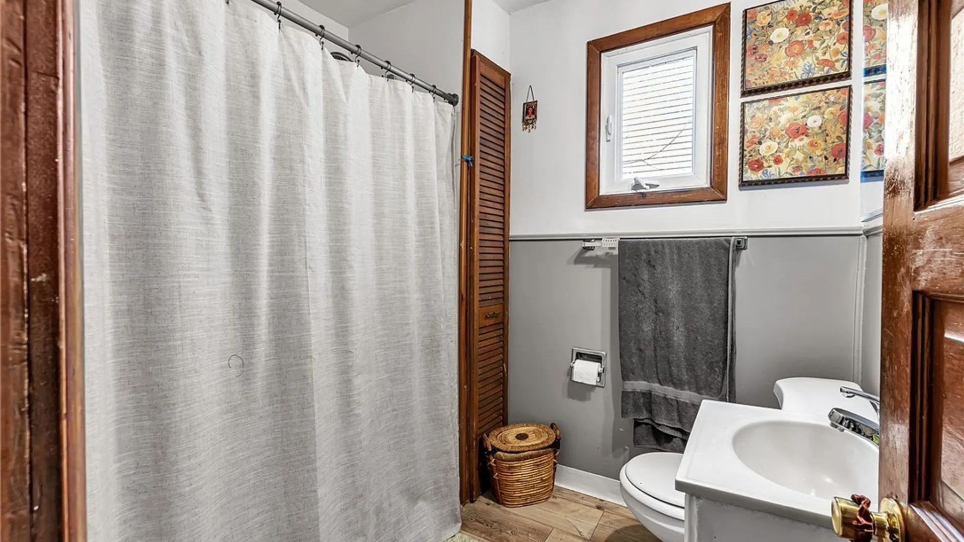Property at 371 Potomac Avenue, Buffalo, NY 14213 17
