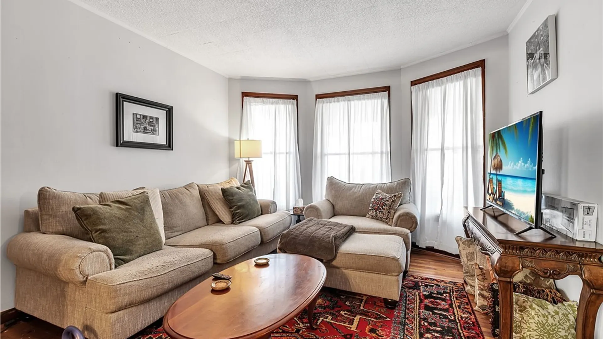 Property at 371 Potomac Avenue, Buffalo, NY 14213 5