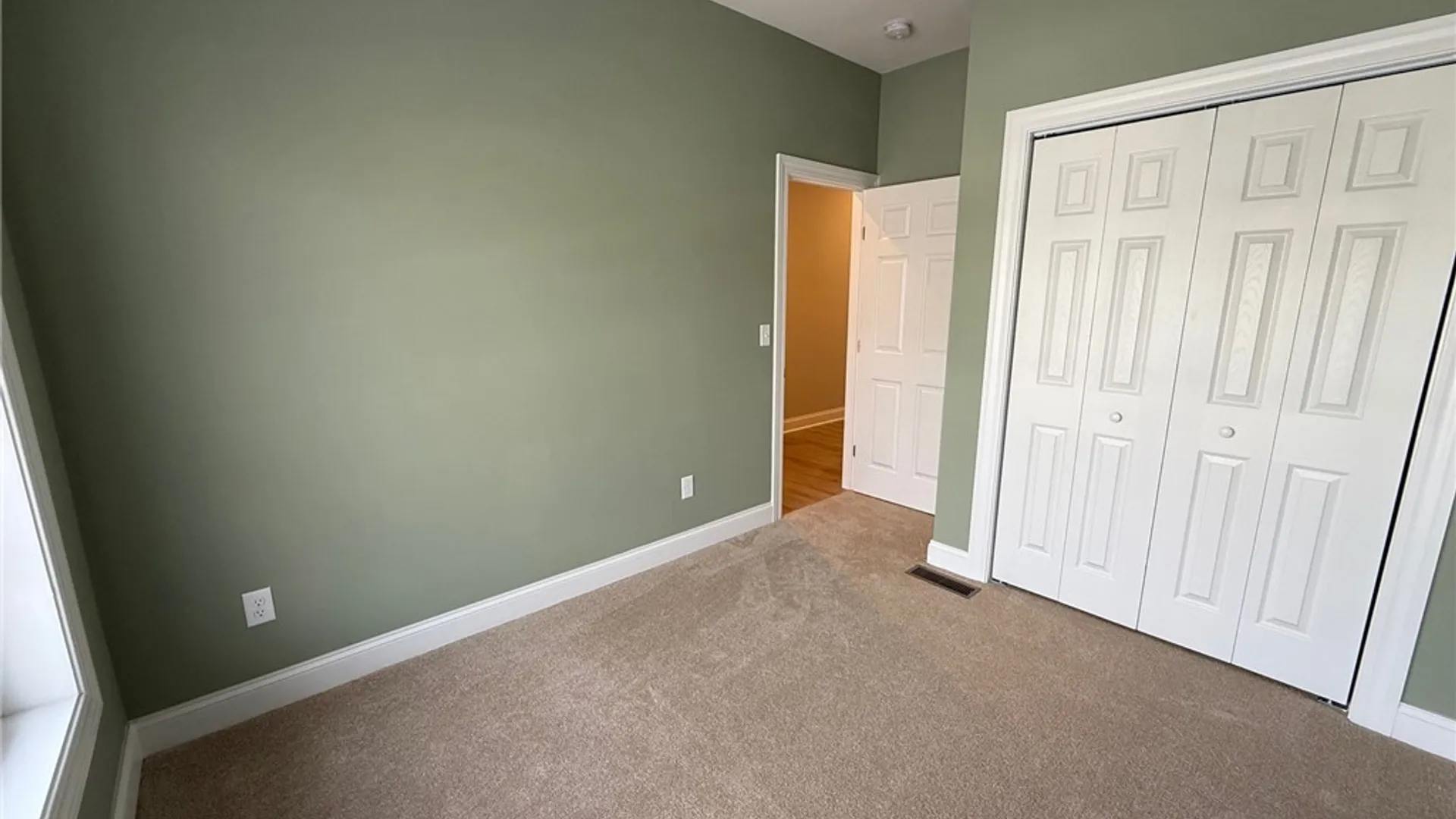 Property at 10 Platten Drive, Elbridge, NY 13080 10