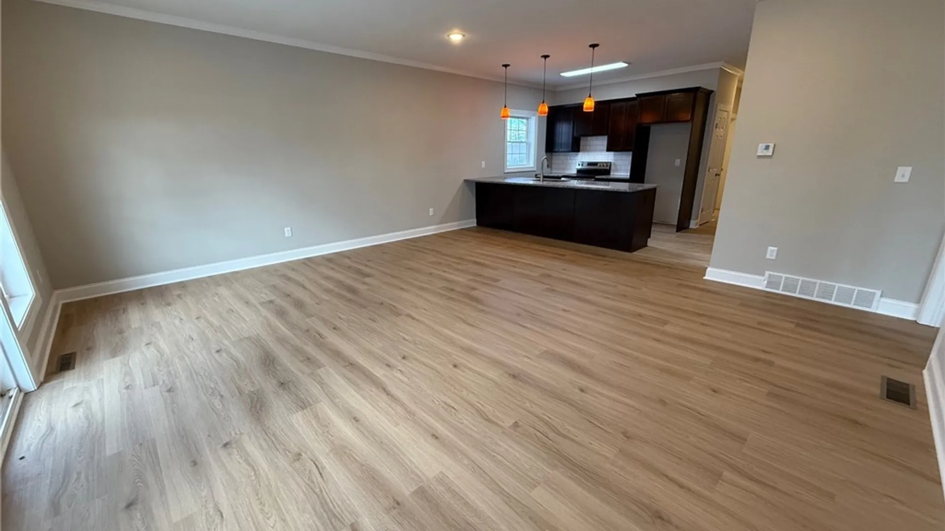 Property at 10 Platten Drive, Elbridge, NY 13080 29