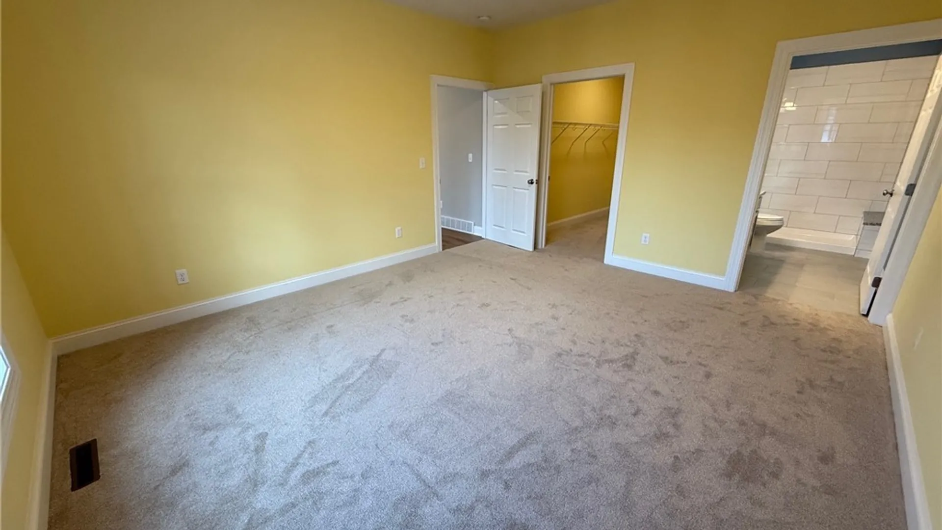 Property at 10 Platten Drive, Elbridge, NY 13080 32