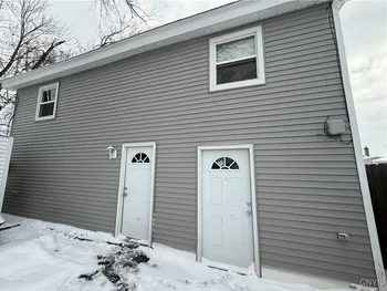 125 1st Street, DeWitt, NY 13057