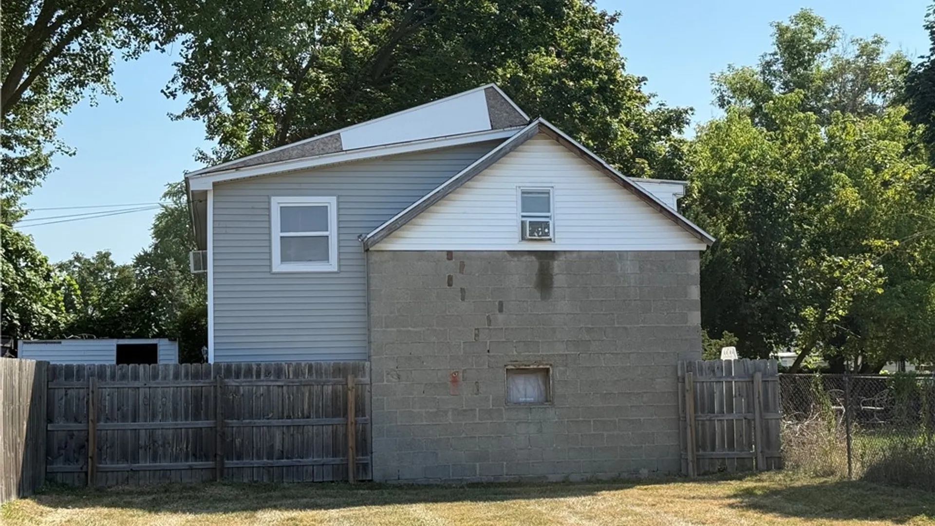 Property at 125 1st Street, DeWitt, NY 13057 3