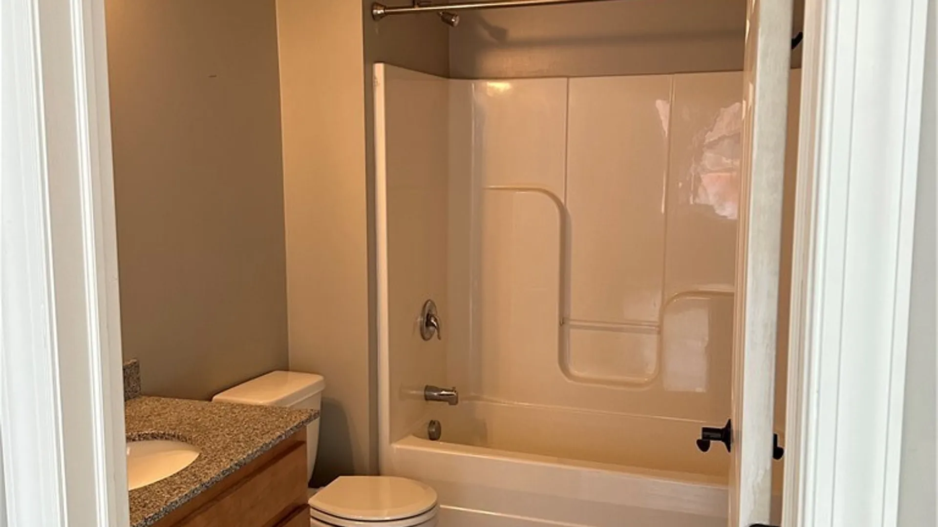 Property at 721 Clinton Street, Syracuse, NY 13204 6