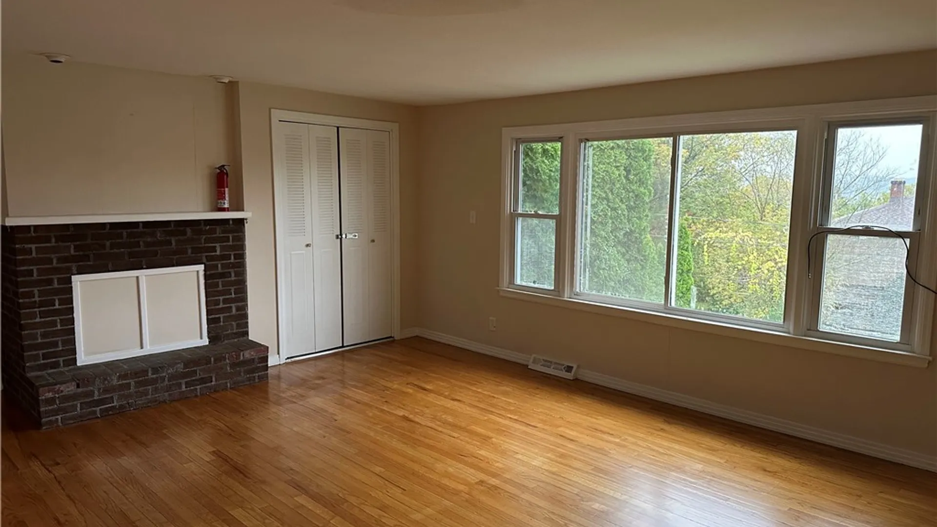 Property at 124 Lorraine Avenue, Syracuse, NY 13210 2