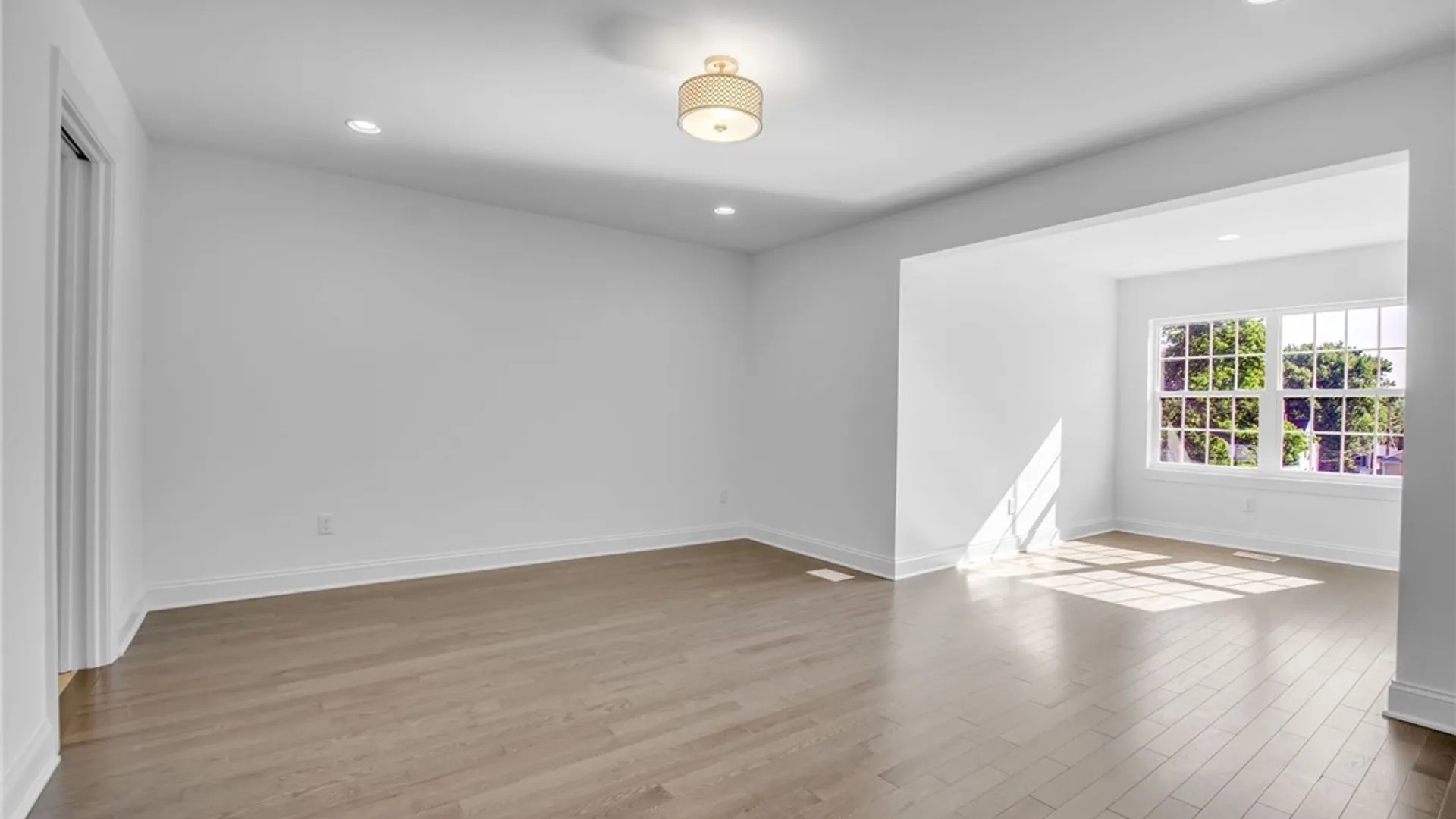 Property at 106 California, Amherst, NY 14221 10