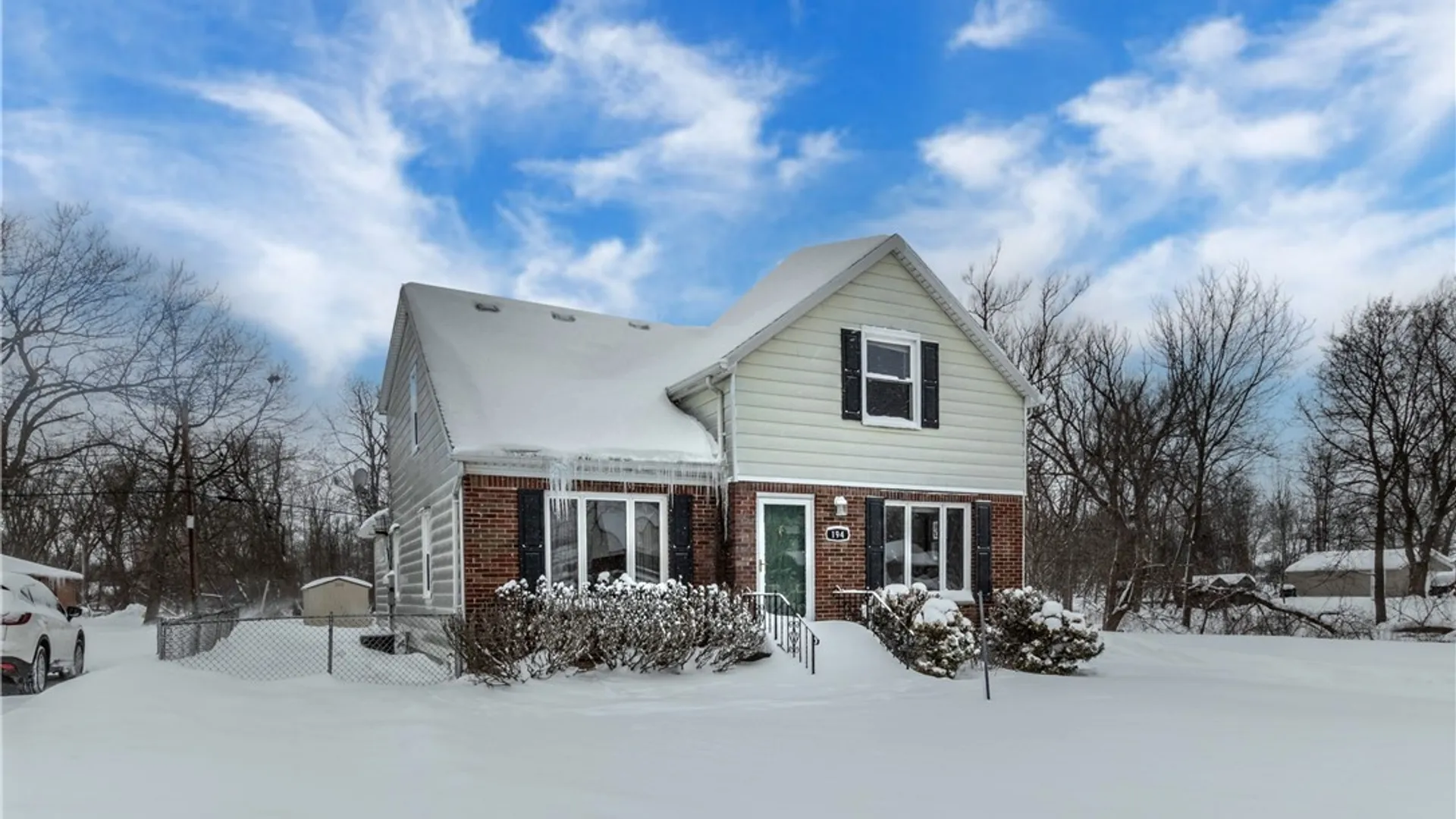 Property at 194 Boncroft Drive, West Seneca, NY 14224 3