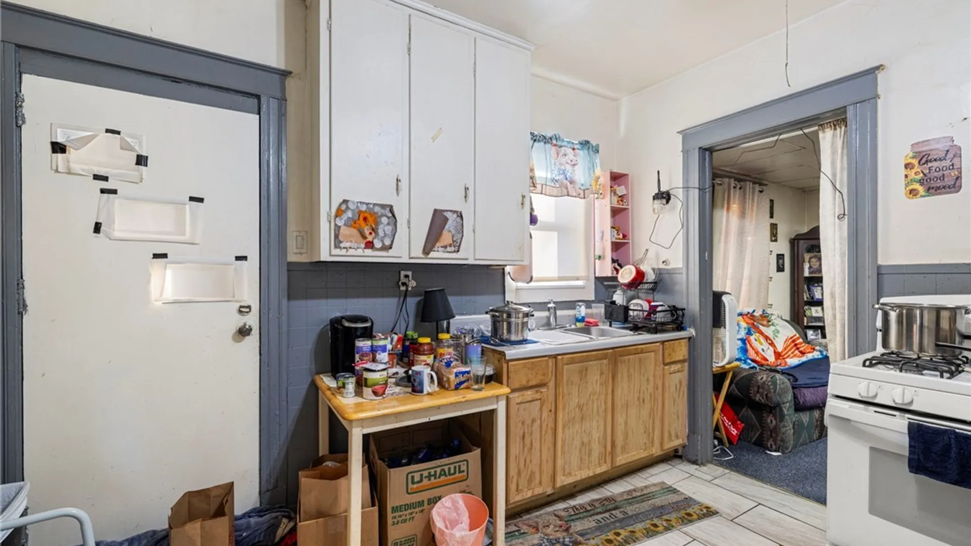 Property at 2207 La Salle Avenue, Niagara Falls, NY 14301 13