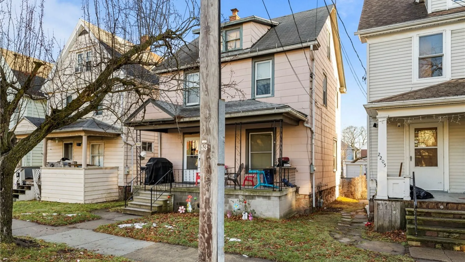 Property at 2207 La Salle Avenue, Niagara Falls, NY 14301 3