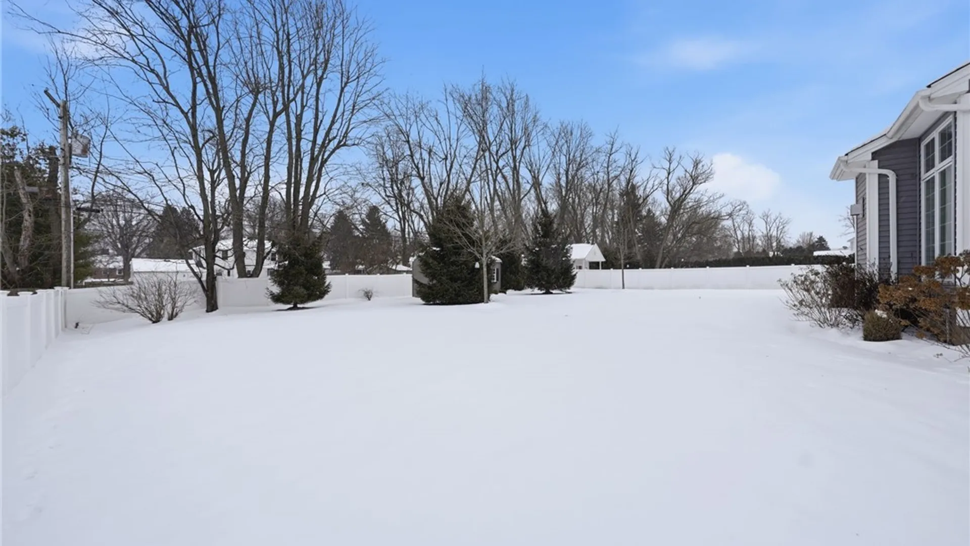 Property at 5115 Willowbrook Drive, Clarence, NY 14031 47